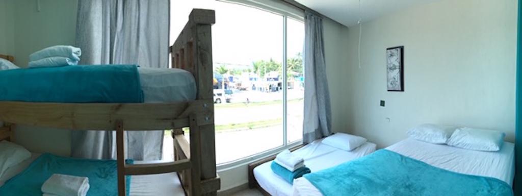 Hostal Бусериас Экстерьер фото