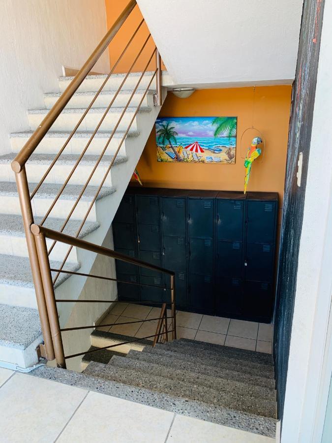 Hostal Бусериас Экстерьер фото